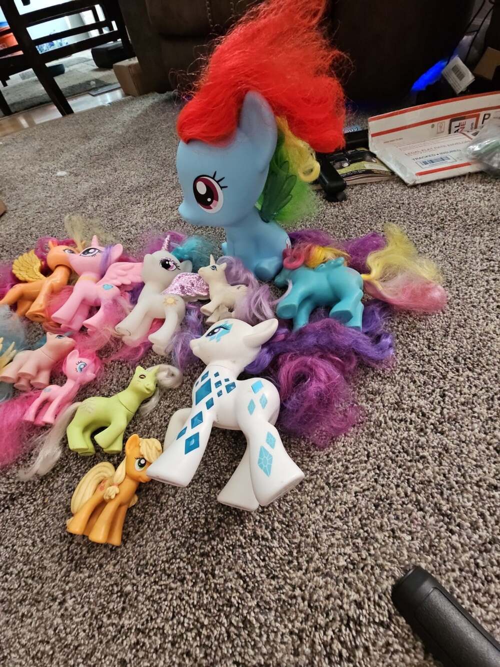 My Little Pony Lot Rarity Rainbow Dash Figures And Hair Accessories